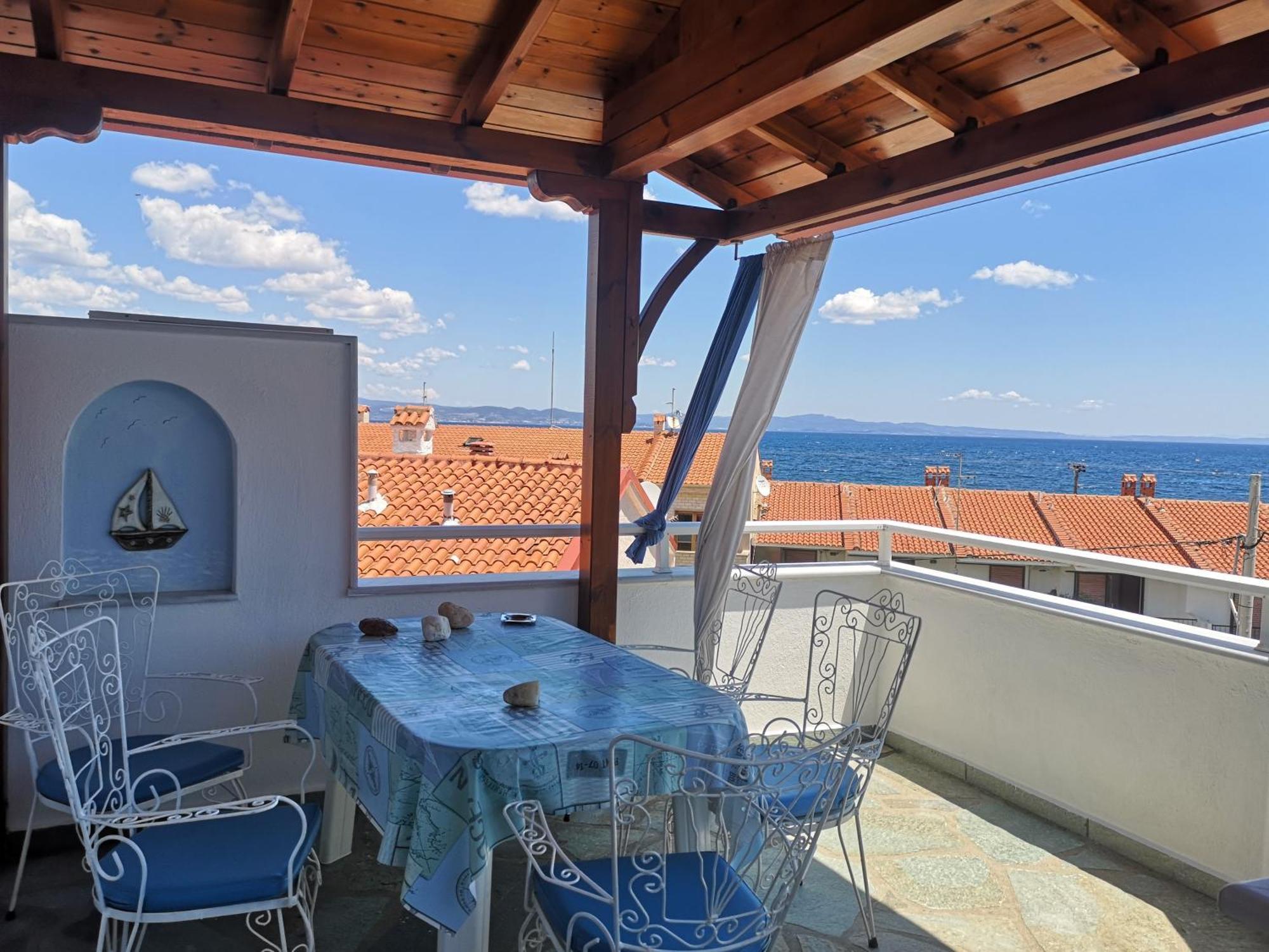 Haus Niko Apartments And Suites Nea Poteidaia Pokój zdjęcie